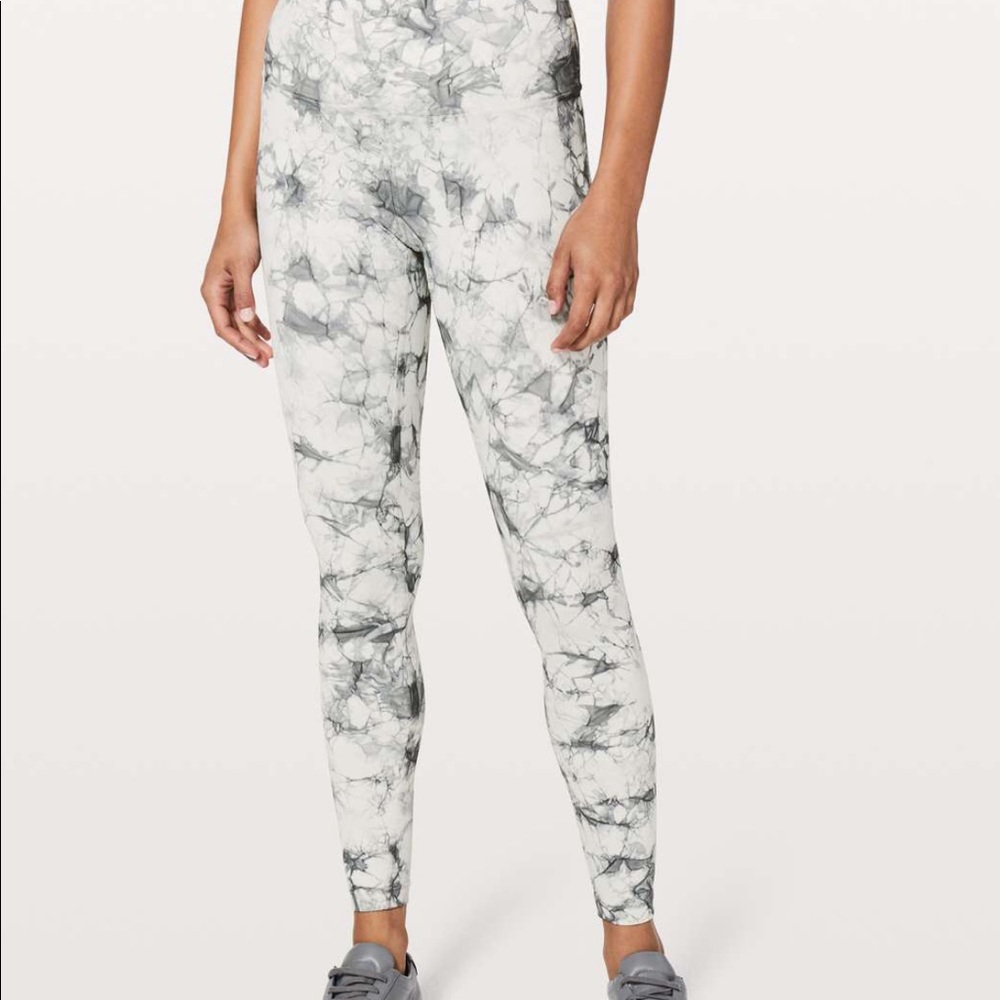 Lululemon Wunder Under Shibori 28"